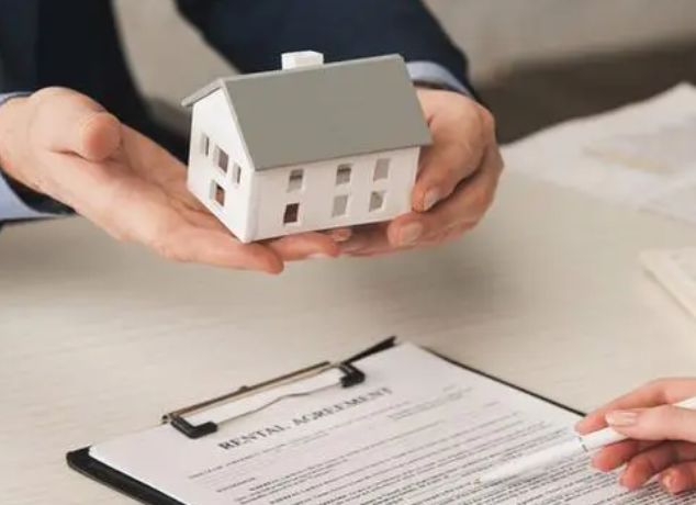 秦皇岛在职人员如何轻松代办住房公积金提取?